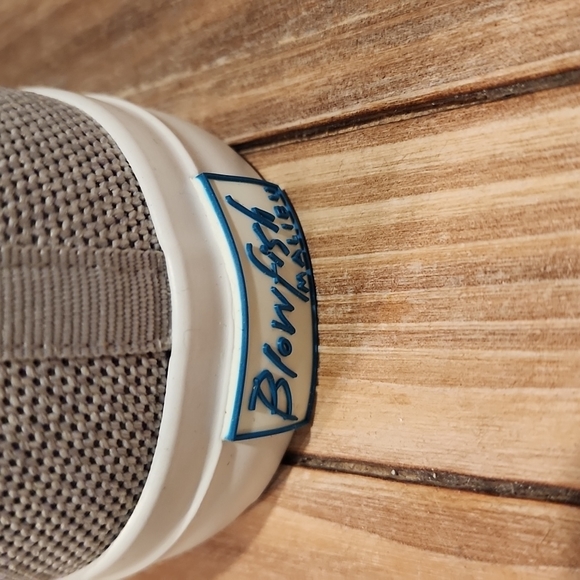 New! Blowfish sneakers - Picture 3 of 8